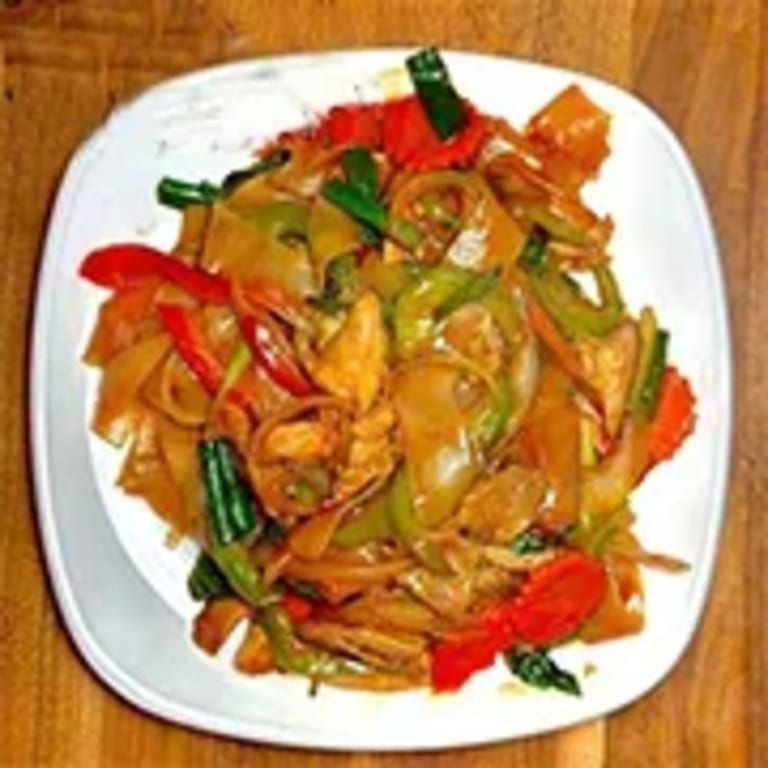 Delicious Drunken Noodles